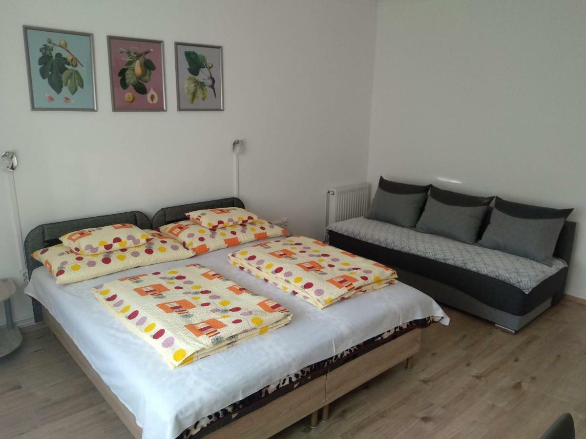 Fuege Vendeghaz Hotel Miskolc Eksteriør billede