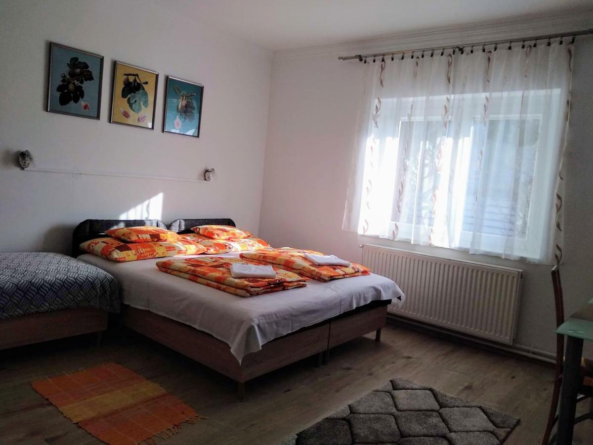 Fuege Vendeghaz Hotel Miskolc Eksteriør billede
